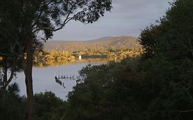 Blue Gum Cottage On Bay